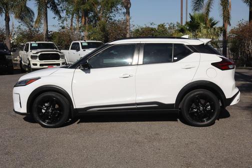 Fresh Powder 2023 Nissan Kicks SR