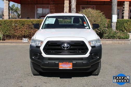 2016 Toyota Tacoma SR