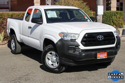 2016 Toyota Tacoma SR