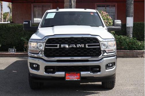 2023 RAM 2500 Big Horn Crew Cab 4x4 8' Box