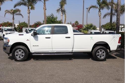2023 RAM 2500 Big Horn Crew Cab 4x4 8' Box