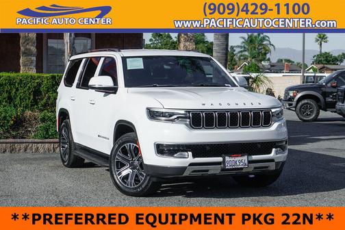 Bright White Clearcoat 2022 Jeep Wagoneer Series III 4x4