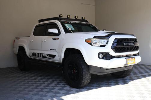 Super White 2016 Toyota Tacoma TRD Sport