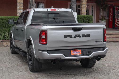 Billet Silver Metallic Clearcoat 2025 RAM 1500 Big Horn/Lone Star