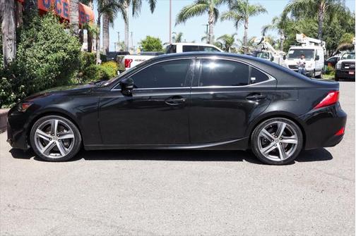 2018 Lexus IS 300 Base