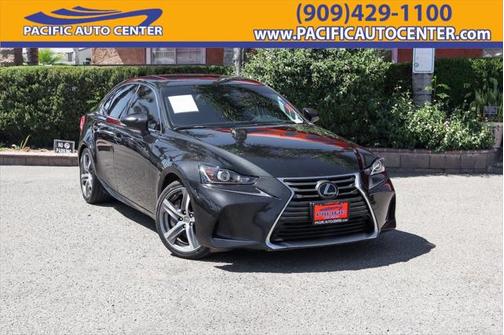2018 Lexus IS 300 Base