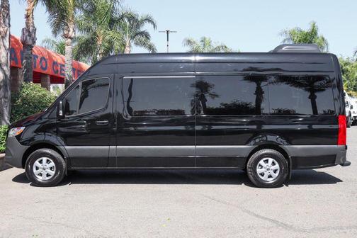 Black 2023 Mercedes-Benz Sprinter 2500 High Roof