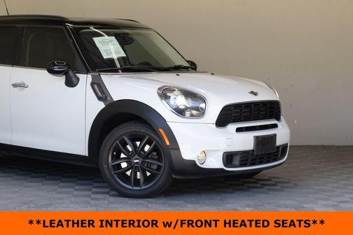 Light White 2012 MINI Cooper S Countryman Base
