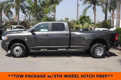 Granite Crystal Metallic Clearcoat 2021 RAM 3500 Lone Star Crew Cab 4x4 8' Box