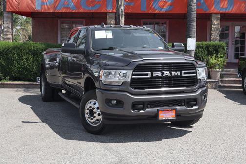 Granite Crystal Metallic Clearcoat 2021 RAM 3500 Lone Star Crew Cab 4x4 8' Box