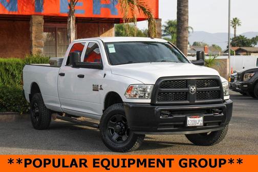 2018 RAM 3500 Tradesman Crew Cab 4x4 8' Box