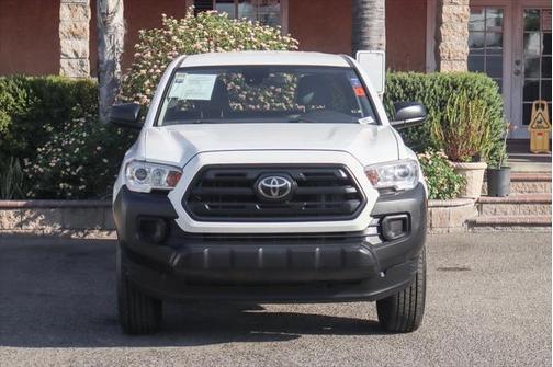 2019 Toyota Tacoma SR