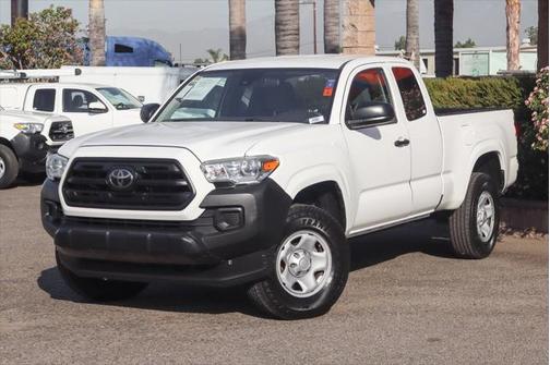 2019 Toyota Tacoma SR