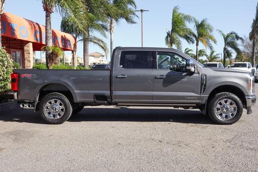 2023 Ford F-350 Lariat