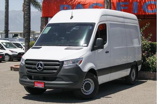 2023 Mercedes-Benz Sprinter 2500 Standard Roof