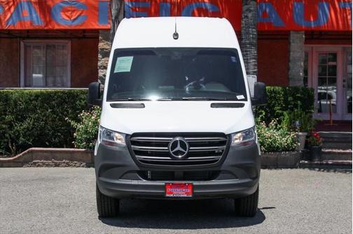 2023 Mercedes-Benz Sprinter 2500 Standard Roof