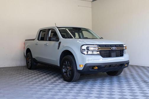 Cactus Gray 2024 Ford Maverick Lariat
