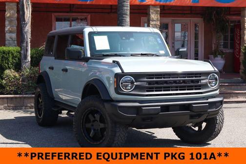 Cactus Gray 2022 Ford Bronco Base