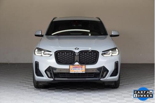 2023 BMW X4 xDrive30i