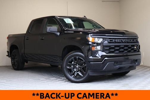 Black 2025 Chevrolet Silverado 1500 Custom