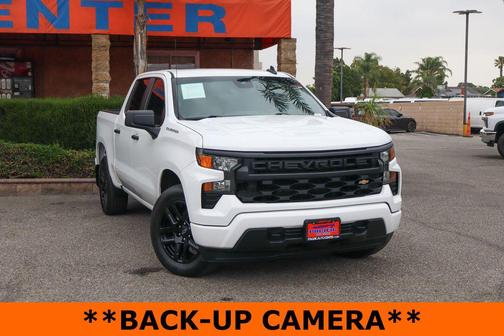 Summit White 2024 Chevrolet Silverado 1500 Custom