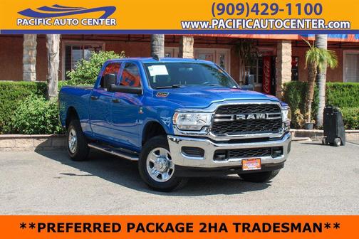 2021 RAM 2500 Tradesman Crew Cab 4x4 6'4' Box