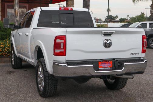 2022 RAM 2500 Laramie Crew Cab 4x4 6'4' Box