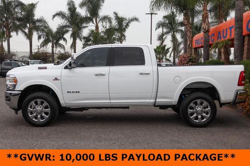 2022 RAM 2500 Laramie Crew Cab 4x4 6'4' Box