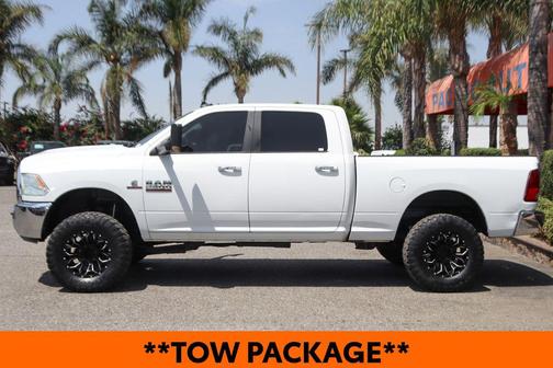 Bright White Clearcoat 2018 RAM 2500 SLT Crew Cab 4x4 6'4' Box