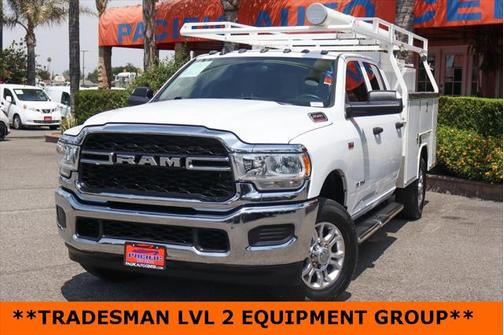 2020 RAM 2500 Tradesman Crew Cab 4X4 8' Box