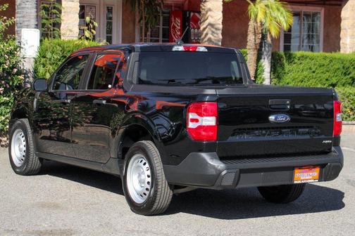 2022 Ford Maverick XL