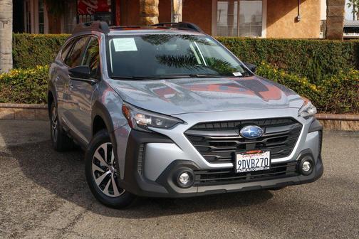 Ice Silver Metallic 2023 Subaru Outback Premium