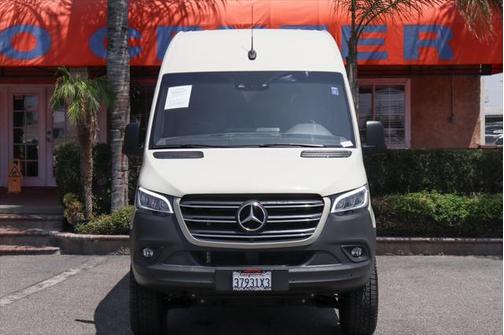 2024 Mercedes-Benz Sprinter 2500 Standard Roof