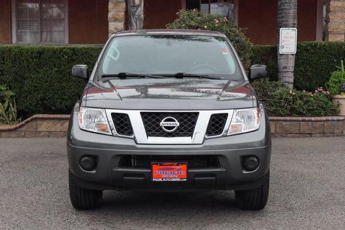 2021 Nissan Frontier SV