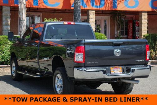 2022 RAM 2500 Big Horn Crew Cab 4x4 8' Box