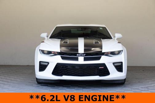Summit White 2018 Chevrolet Camaro 2SS
