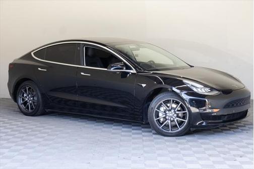 2019 Tesla Model 3 Mid Range