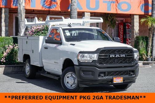 2022 RAM 2500 Tradesman Regular Cab 4x4 8' Box