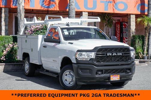 2022 RAM 2500 Tradesman Regular Cab 4x4 8' Box