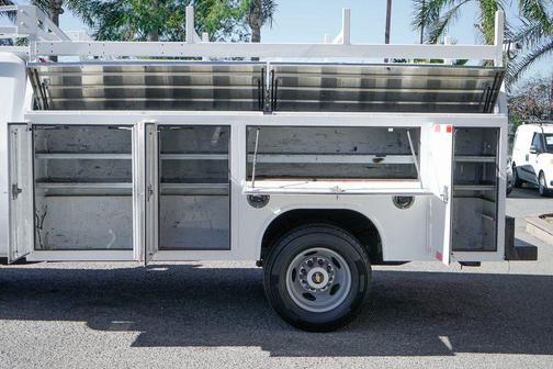 2022 Chevrolet Silverado 3500 WT