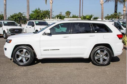 2018 Jeep Grand Cherokee Altitude
