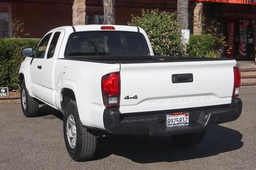 2019 Toyota Tacoma SR