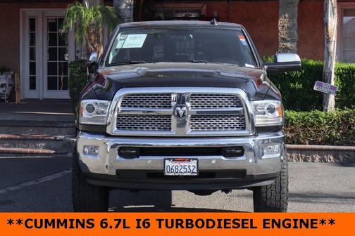2017 RAM 2500 Laramie Crew Cab 4x4 6'4' Box