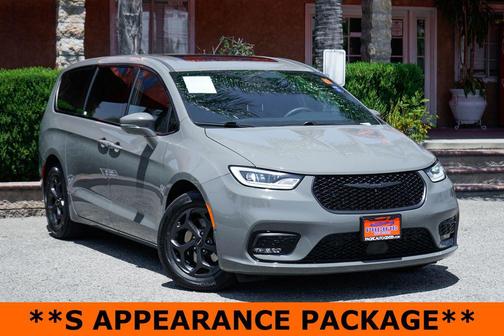 Ceramic Gray Clearcoat 2022 Chrysler Pacifica Hybrid Limited