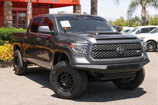 2018 Toyota Tundra SR5