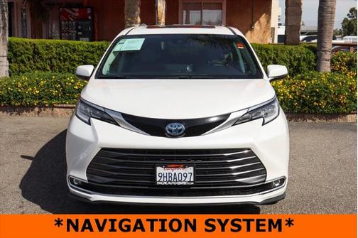 2023 Toyota Sienna Limited 7-Passenger