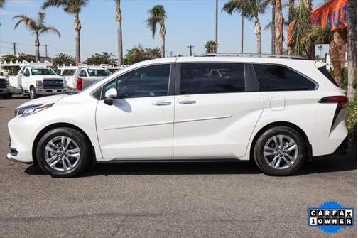 2023 Toyota Sienna Limited 7-Passenger