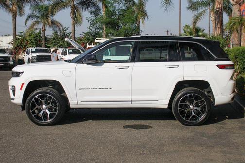 Bright White Clearcoat 2022 Jeep Grand Cherokee 4xe Summit Reserve