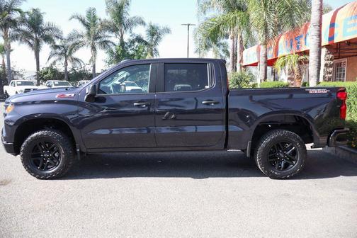 2023 Chevrolet Silverado 1500 Custom Trail Boss