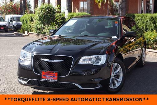 2022 Chrysler 300 Touring